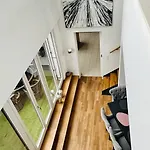 Апартаменты Skyline High-end Penthouse