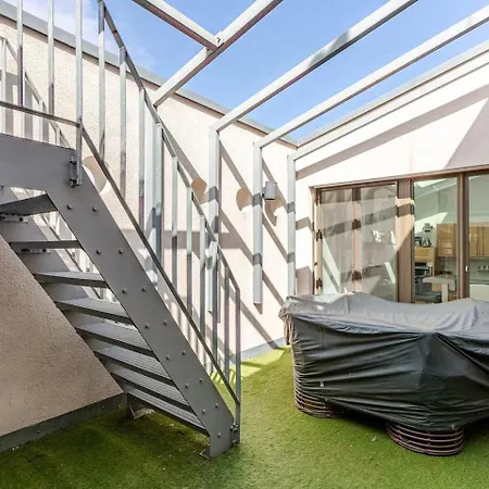 Skyline Luxus Penthouse Im Zentrum! Exklusive Oase Fuer Privat- Und Geschaeftsuebernachtungen- Und Events Lipsia