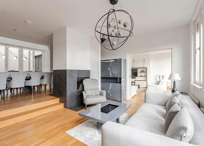 Appartamento Skyline Luxus Penthouse Im Zentrum! Exklusive Oase Fuer Privat- Und Geschaeftsuebernachtungen- Und Events *