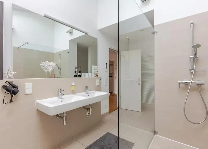 Skyline Luxus Penthouse Im Zentrum! Exklusive Oase Fuer Privat- Und Geschaeftsuebernachtungen- Und Events Appartamento