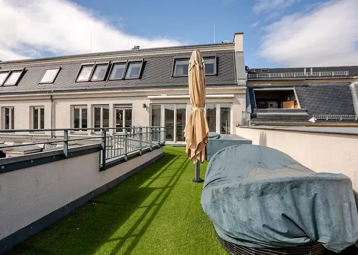Skyline Luxus Penthouse Im Zentrum! Exklusive Oase Fuer Privat- Und Geschaeftsuebernachtungen- Und Events Appartamento *